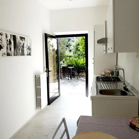 Daire Casa Artista 5 Stelle Centrale-vista Mare-free Parking *